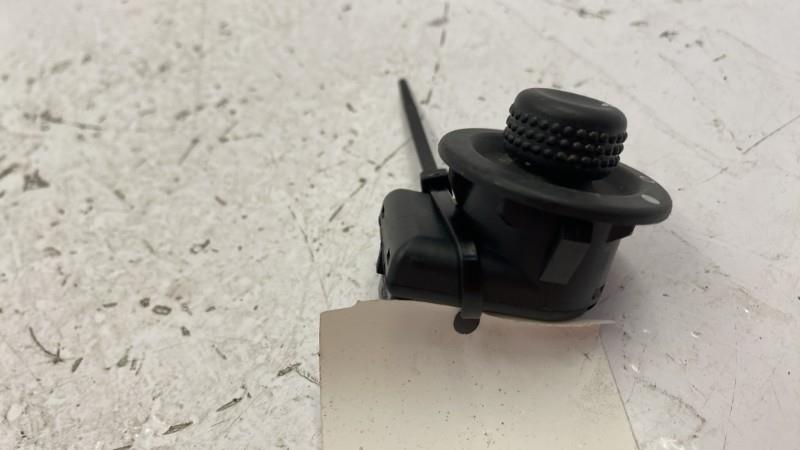 Commande retroviseurs DACIA DUSTER 1 PHASE 2 Diesel - 1