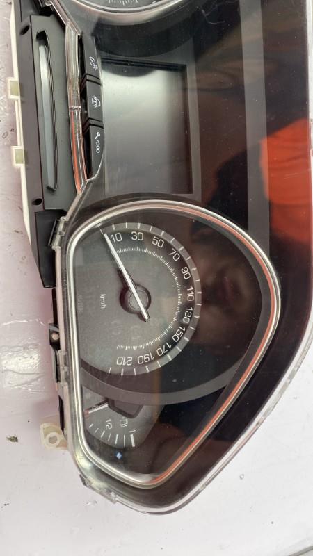 Compteur PEUGEOT 2008 1 PHASE 1 Essence - 1