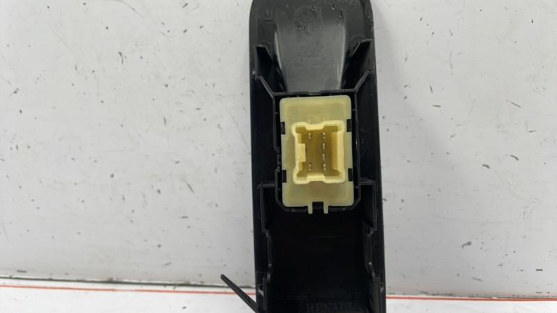 Interruttore lavacristalli anteriore destro RENAULT CLIO 4 PHASE 1 Gasolina - 1