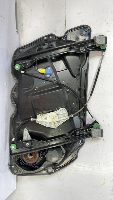 Alzacristalli elettrico anteriore destro VOLKSWAGEN PASSAT 5 BREAK Diésel - 1