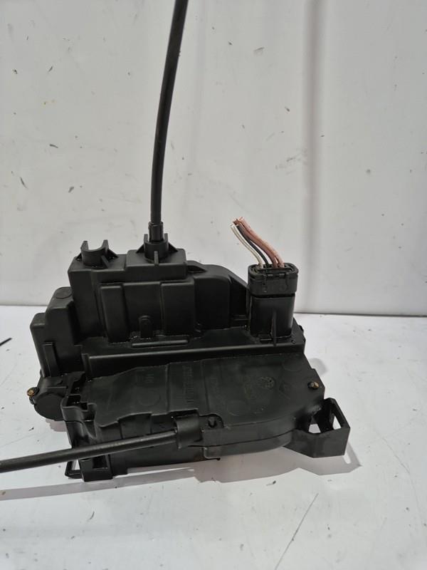 Serratura posteriore destra RENAULT CLIO 3 PHASE 1 Diésel - 1