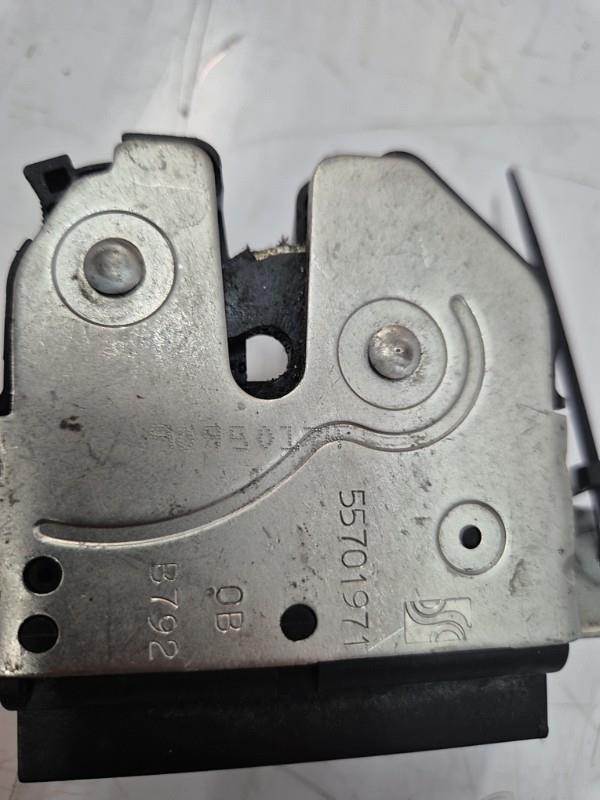 Serrure de coffre OPEL CORSA D PHASE 1 Diesel - 1