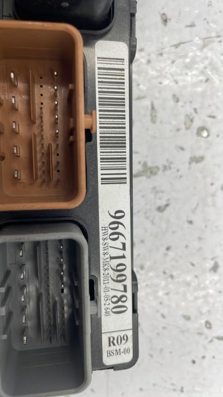 Scatola motore ausiliaria (BSM) CITROEN C3 2 PHASE 1 Gasolina - 1