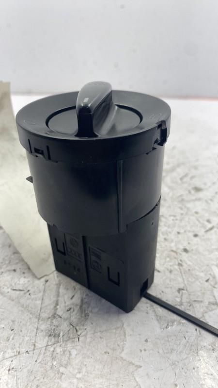 Commande de phare VOLKSWAGEN NEW BEETLE 1 PHASE 1 Diesel - 1