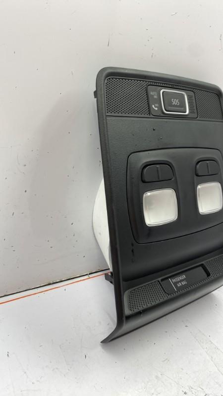 Eclairage de plafonnier RENAULT CLIO 5 PHASE 1 Diesel - 1