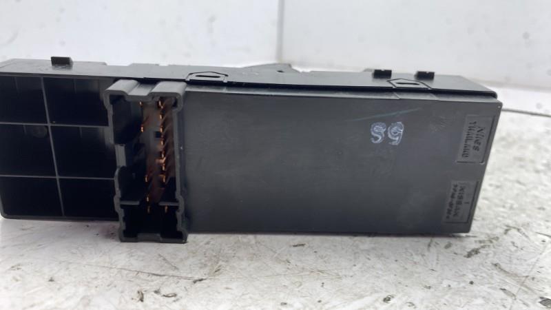Interruttore alzacristalli NISSAN MICRA 5 Gasolina - 1