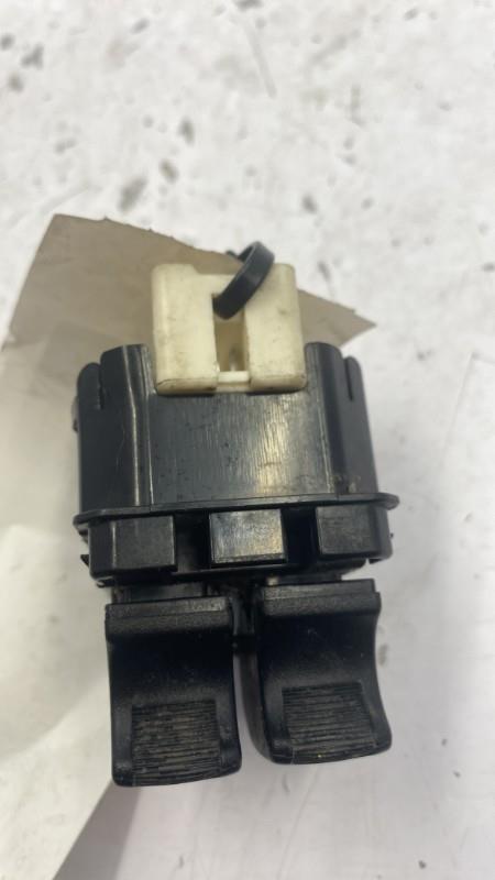 Interruptor de elevalunas CHEVROLET SPARK PHASE 1 Gasolina - 1