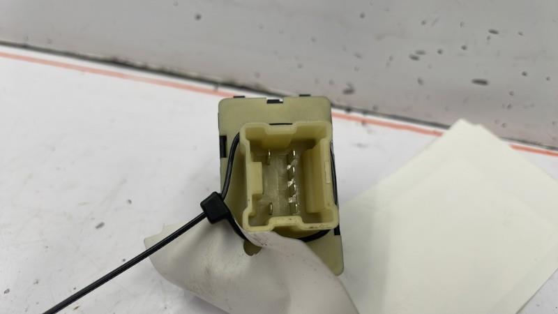 Interruttore lavacristalli posteriore destro RENAULT CLIO 4 PHASE 2 Gasolina - 1