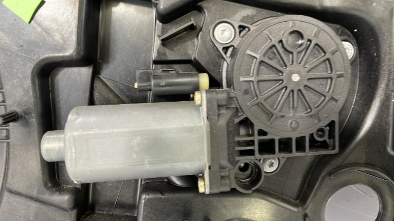 Alzacristalli elettrico anteriore sinistro FORD FIESTA 5 PHASE 1 Gasolina - 1