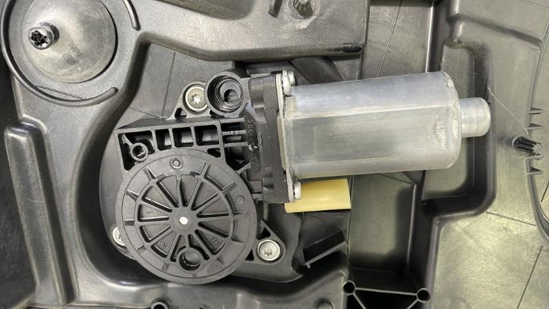 Alzacristalli elettrico anteriore sinistro FORD FUSION PHASE 2 Diésel - 1