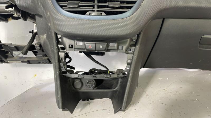 Planche de bord complete PEUGEOT 2008 1 PHASE 1 Diesel - 1