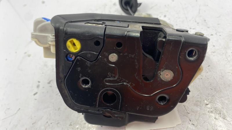 Serrure arriere gauche AUDI A6 3 AVANT PHASE 1 BREAK  - 1