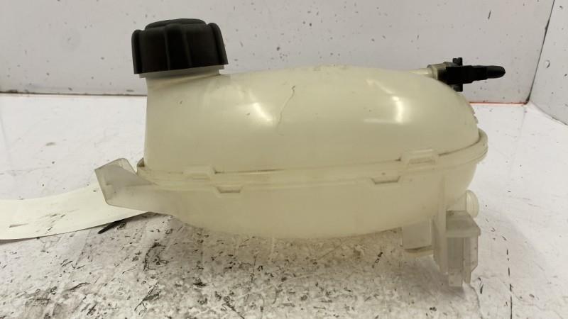 Vase d'expansion RENAULT CLIO 5 PHASE 1 Diesel - 1