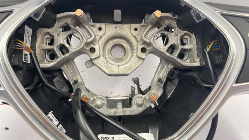 Volant RENAULT CLIO 5 PHASE 1 Diesel - 1