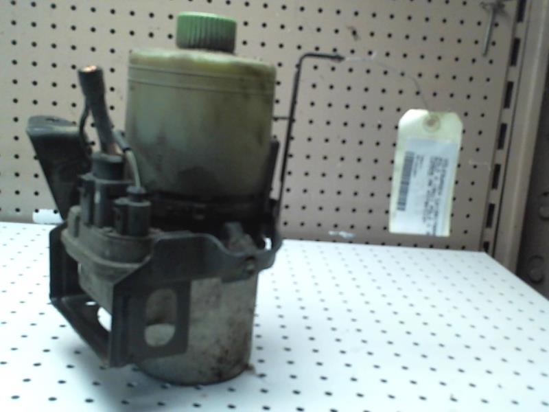 Pompe de direction VOLKSWAGEN POLO 4 PHASE 1 Diesel - 1