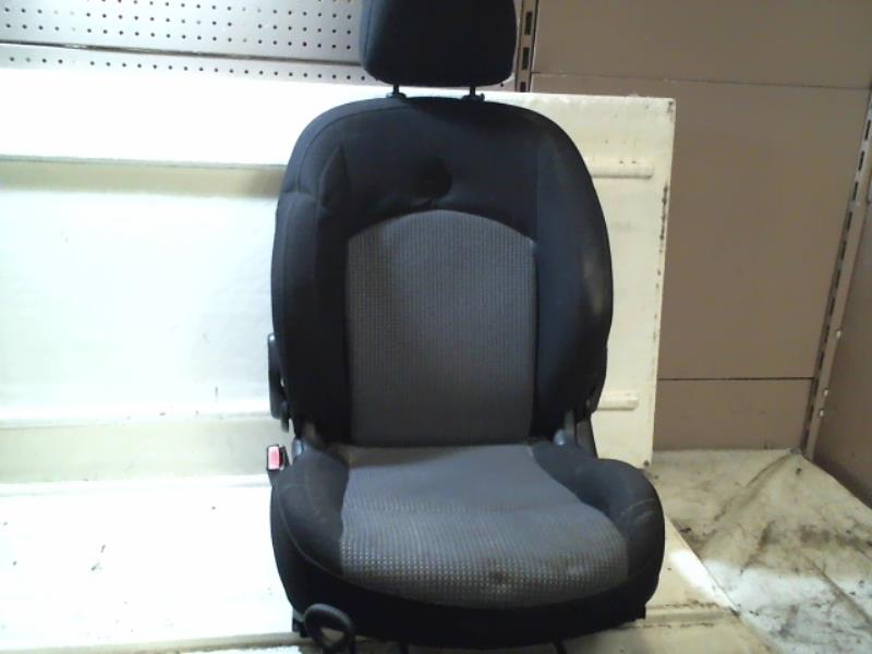 Siege central gauche PEUGEOT 206 PHASE 1 Diesel - 1