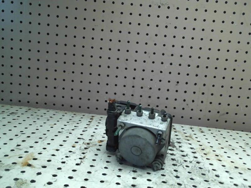 Bloc ABS (freins anti-blocage) RENAULT CLIO 3 PHASE 1 Diesel - 1