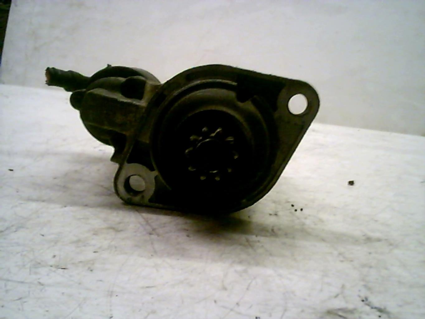Demarreur VOLKSWAGEN NEW BEETLE 1 PHASE 1 Essence - 1
