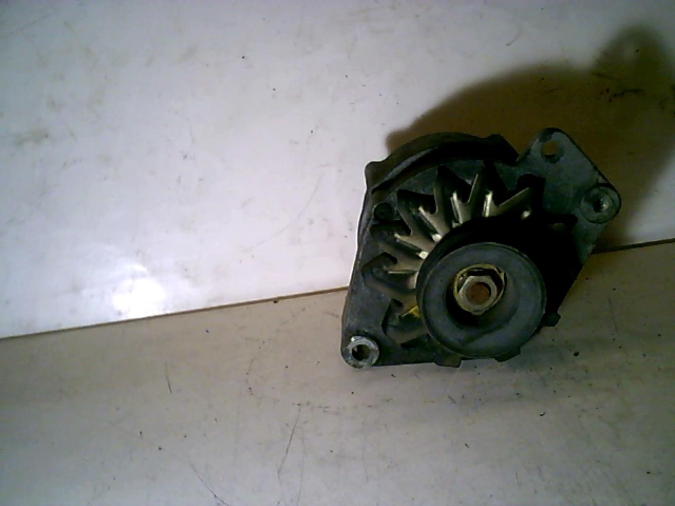 Alternateur VOLKSWAGEN GOLF 2 Diesel - 1