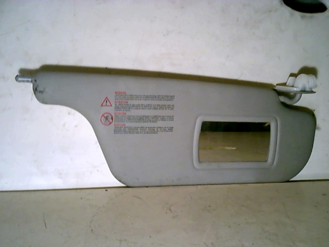 Pare soleil droit RENAULT CLIO 3 PHASE 1 Diesel - 1