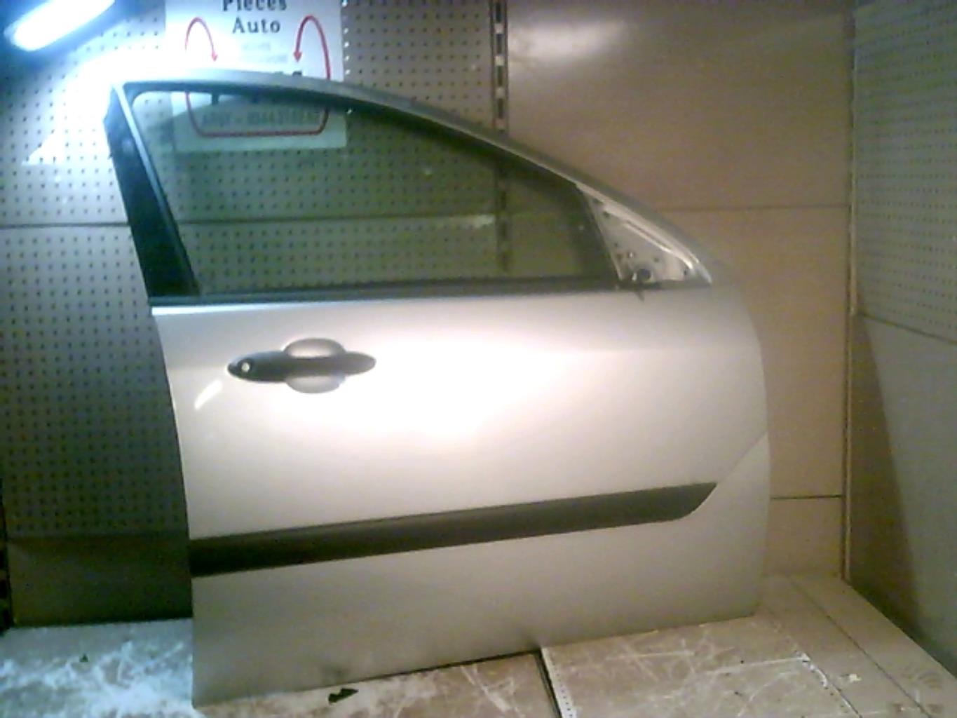 Porte avant droit FORD FOCUS 1 Diesel - 1