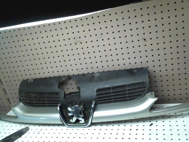 Calandre PEUGEOT 206 PHASE 1 Diesel - 1