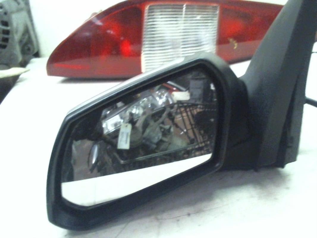 Retroviseur gauche FORD MONDEO 2 BREAK Diesel - 1