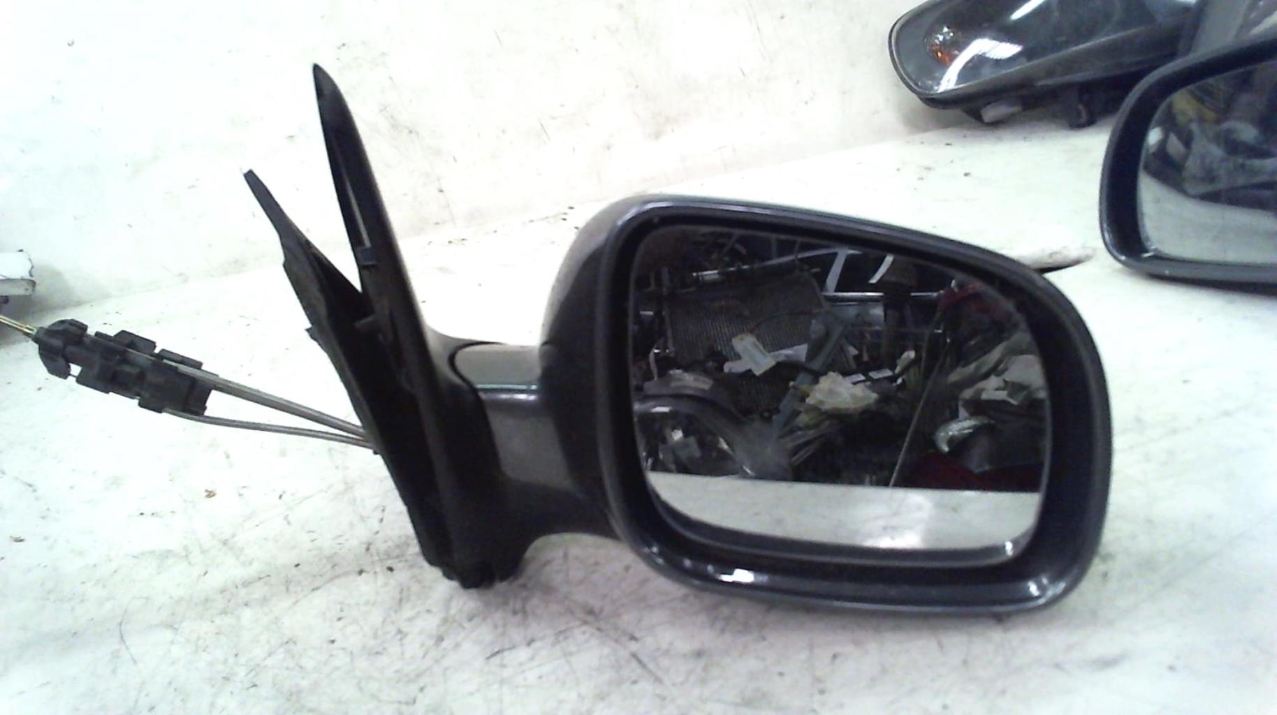 Retroviseur droit SEAT LEON 1 Diesel - 1