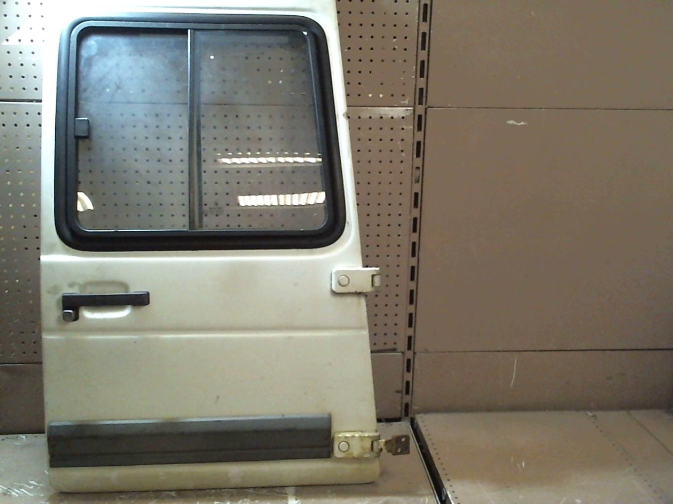 Porte laterale droit CITROEN C15 Diesel - 1