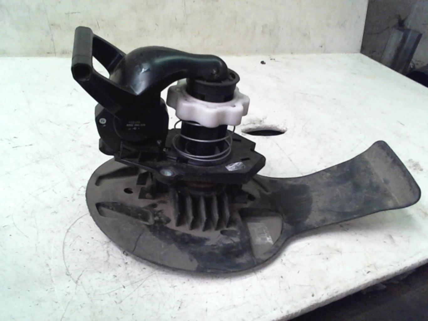 Treuil de roue de secours RENAULT MODUS PHASE 1 Diesel - 1