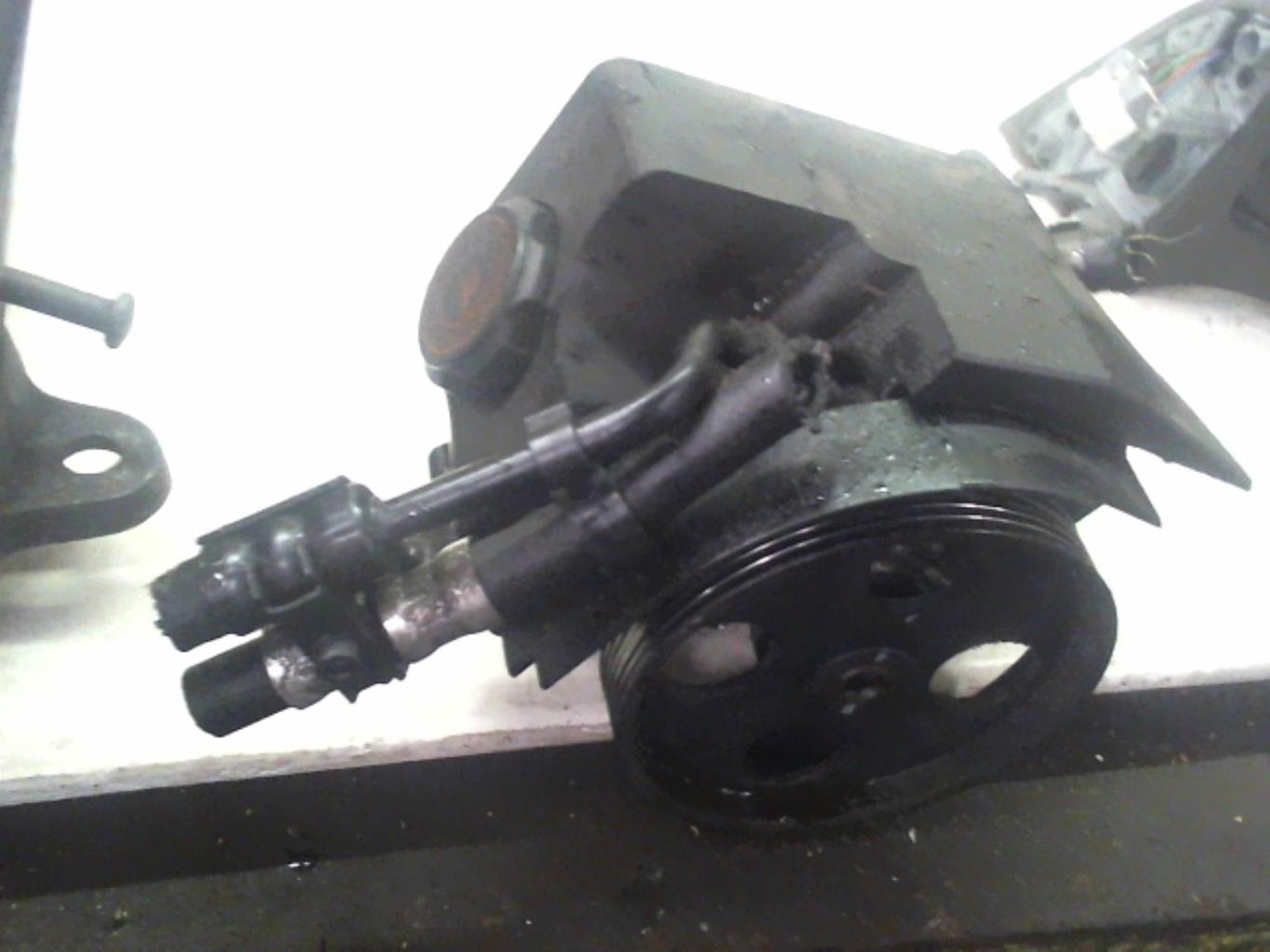 Pompe de direction CITROEN XSARA PICASSO PHASE 1 Essence - 1