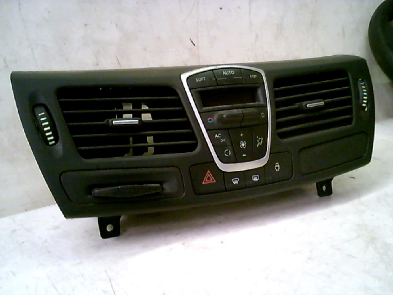 Commande chauffage RENAULT LAGUNA 3 PHASE 1 BREAK Diesel - 1