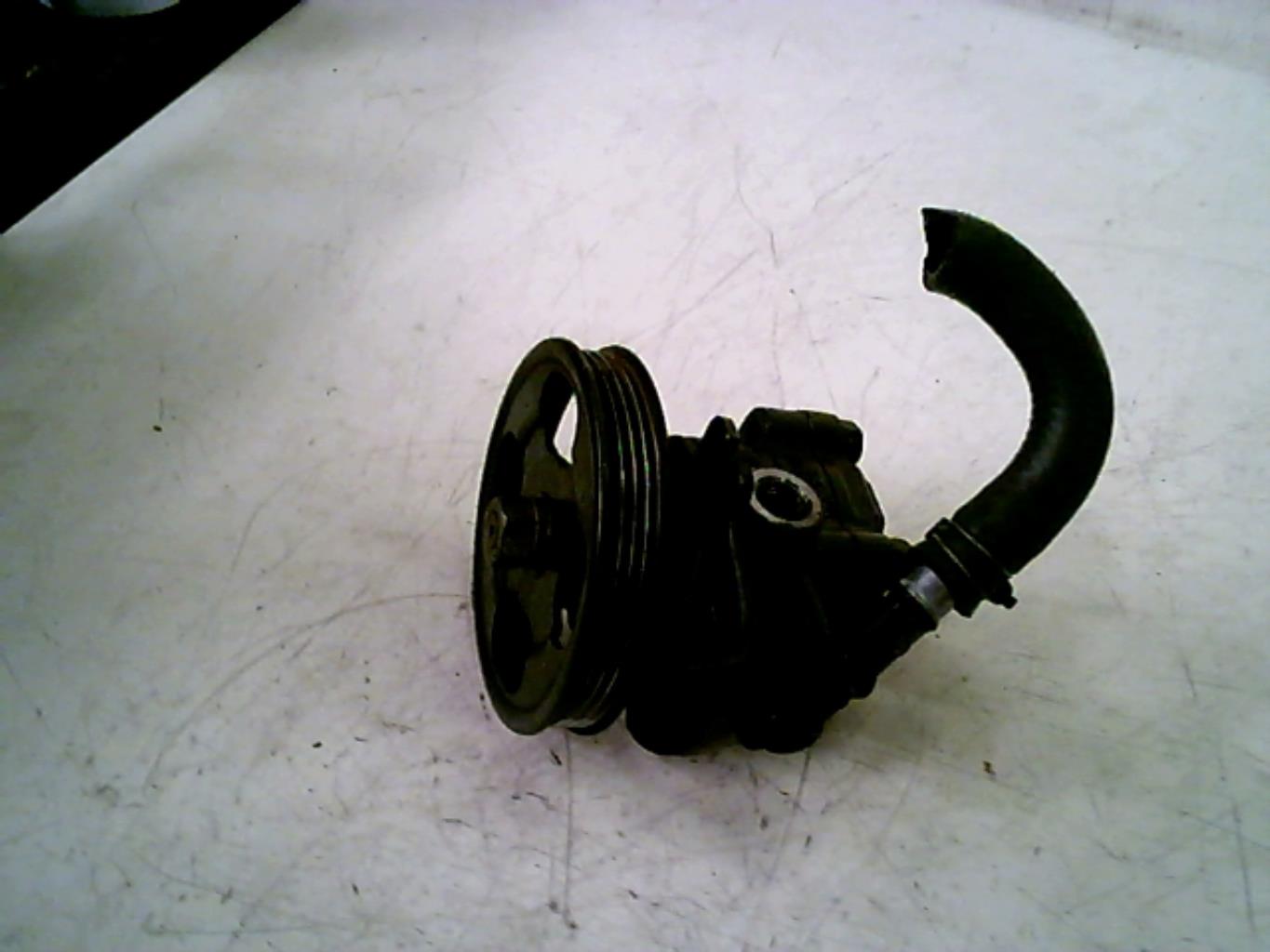 Pompe de direction NISSAN PRIMERA 1 Essence - 1