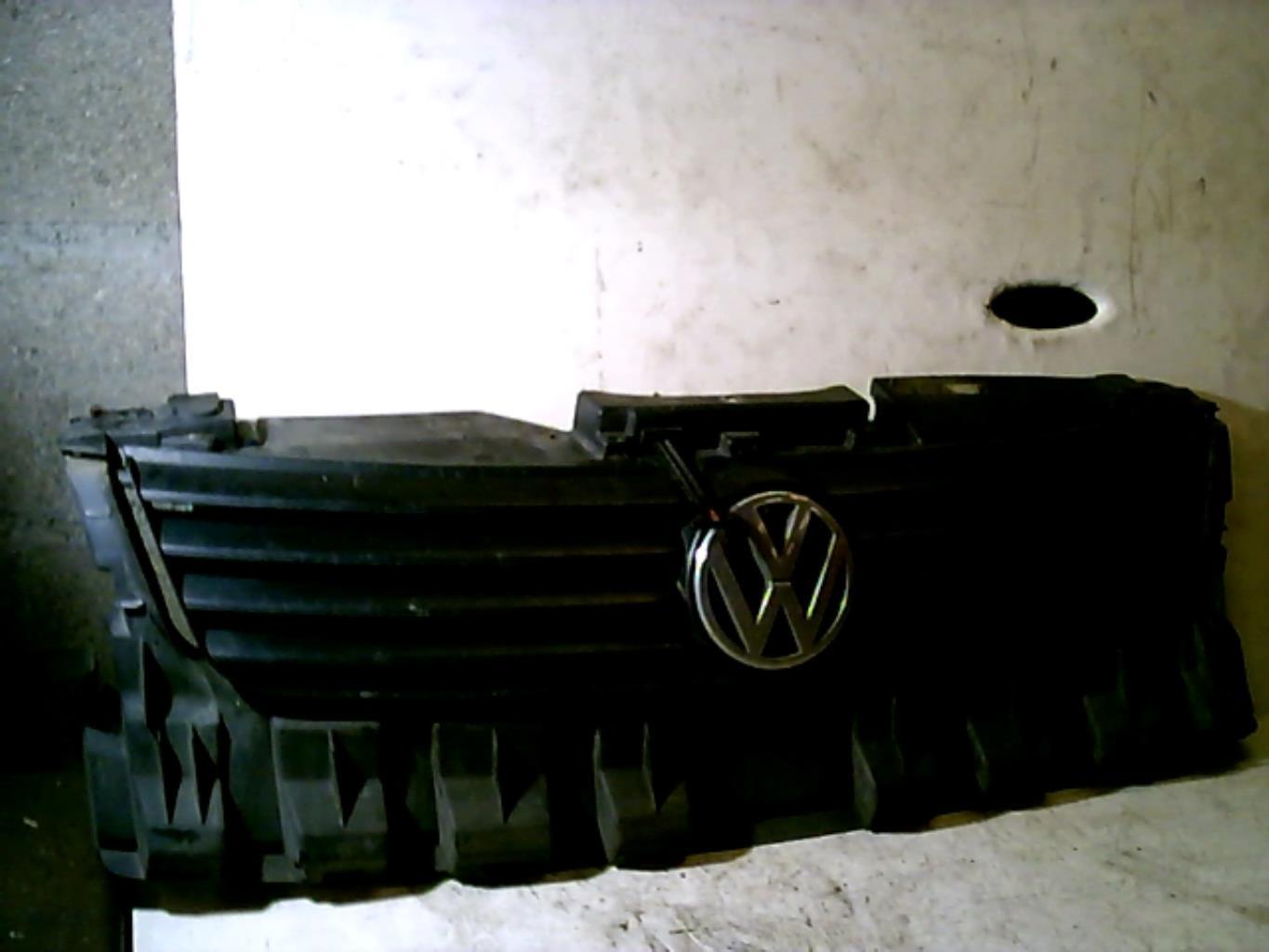 Calandre VOLKSWAGEN PASSAT 4 PHASE 1 BREAK Diesel - 1