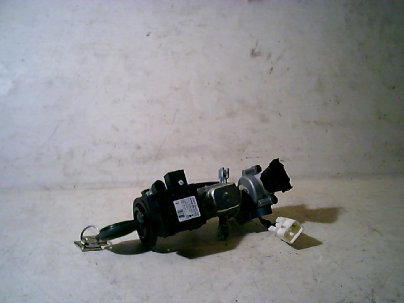 Neiman SUZUKI SWIFT 3 Essence - 1