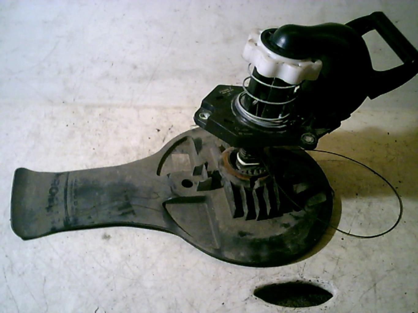 Treuil de roue de secours RENAULT MODUS PHASE 1 Diesel - 1