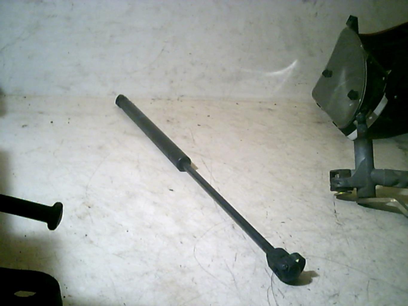 Verin de coffre CITROEN C2 PHASE 1 Diesel - 1