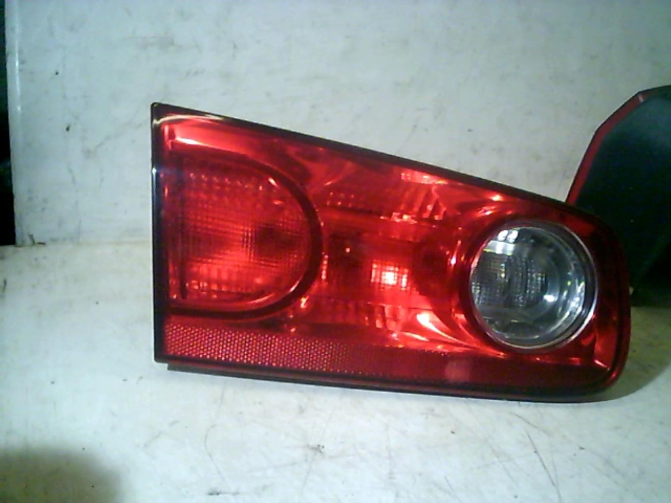 Feu arriere secondaire gauche (feux) RENAULT LAGUNA 2 PHASE 2 Diesel - 1
