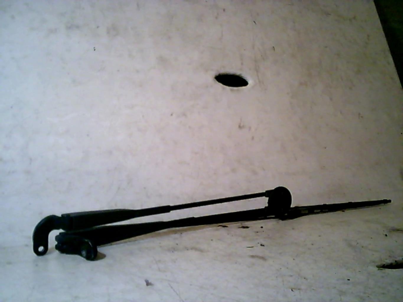 Bras essuie glace avant RENAULT TWINGO 1 PHASE 3 Essence - 1