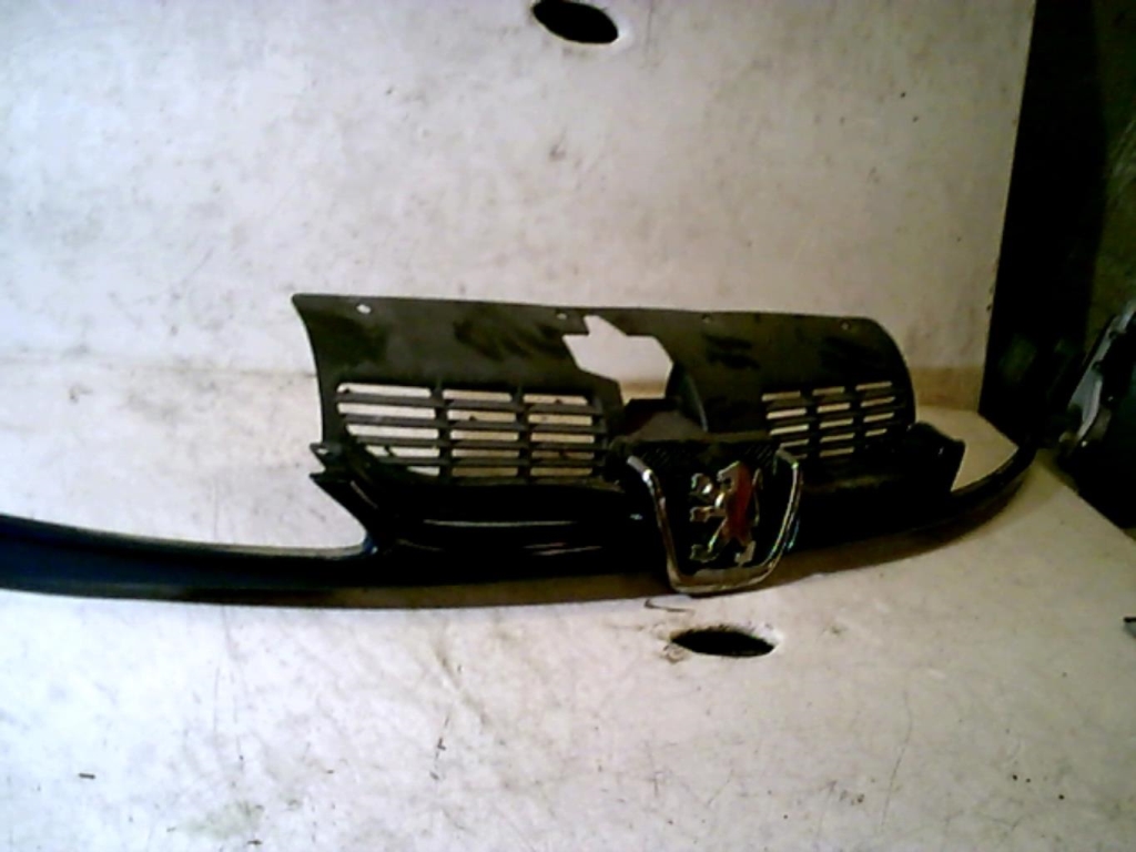 Calandre PEUGEOT 206 Diesel - 1