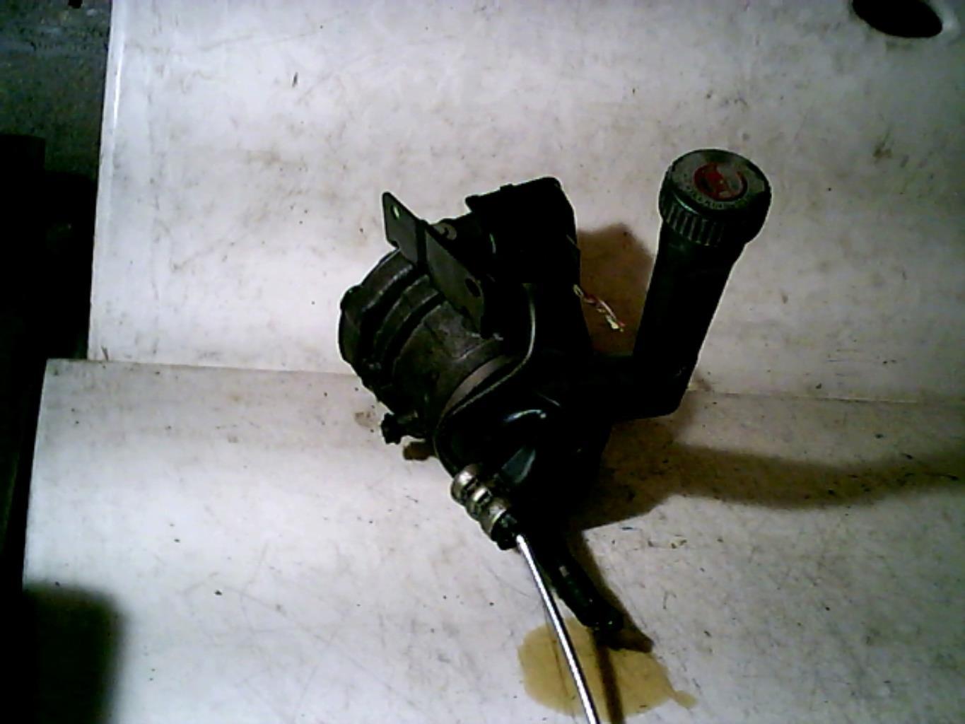 Pompe de direction PEUGEOT 308 1 PHASE 1 Diesel - 1