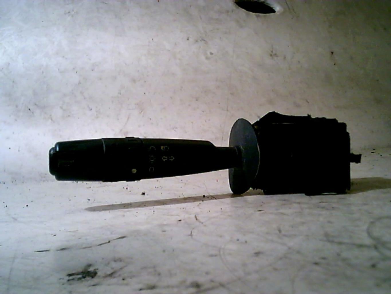 Commodo phare PEUGEOT 406 PHASE 1 Essence - 1