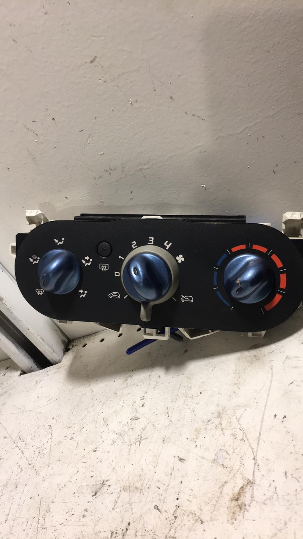 Commande chauffage RENAULT TWINGO 2 PHASE 1 Diesel - 1