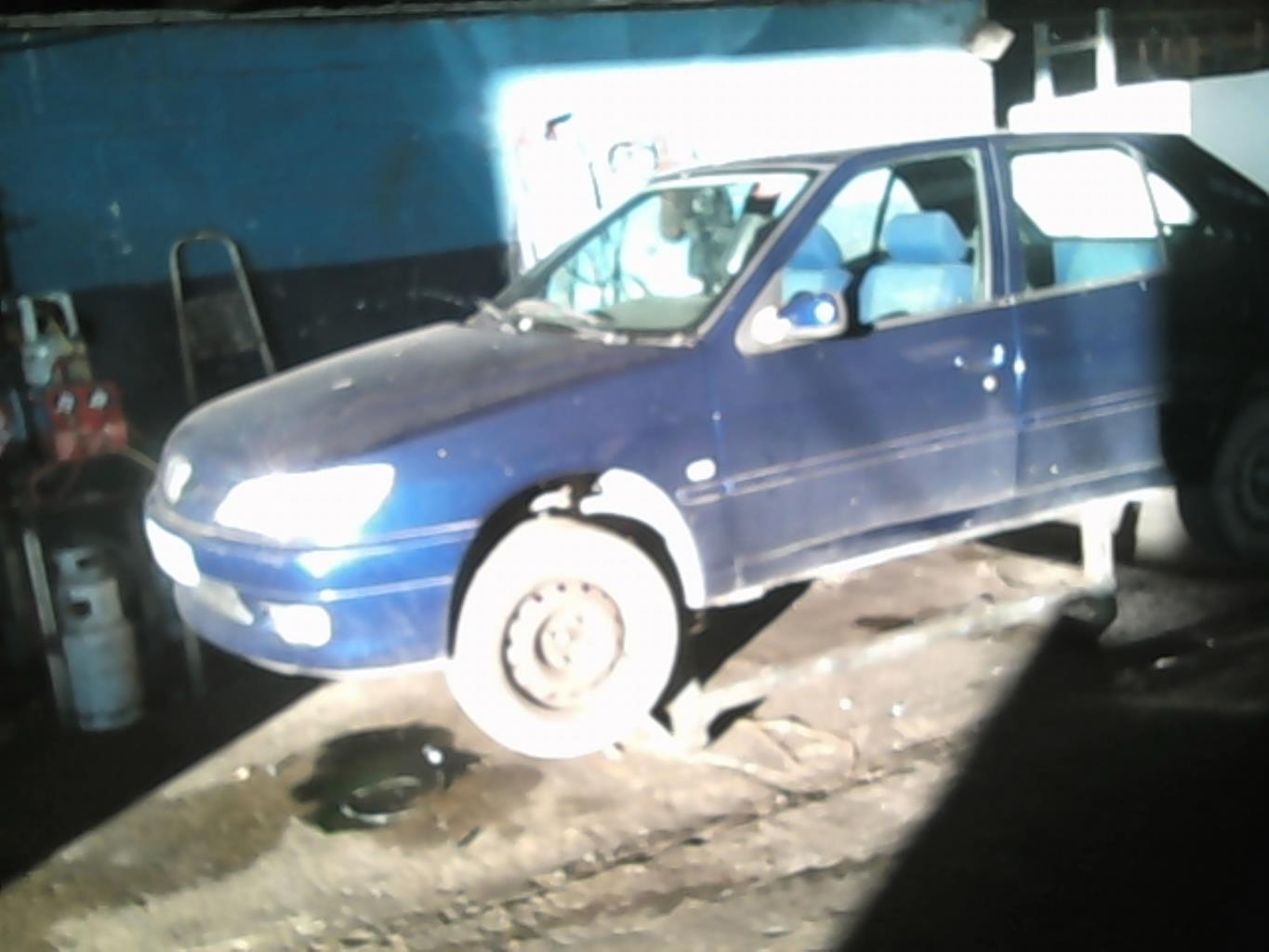 Calandre PEUGEOT 306 PHASE 2 Diesel - 1
