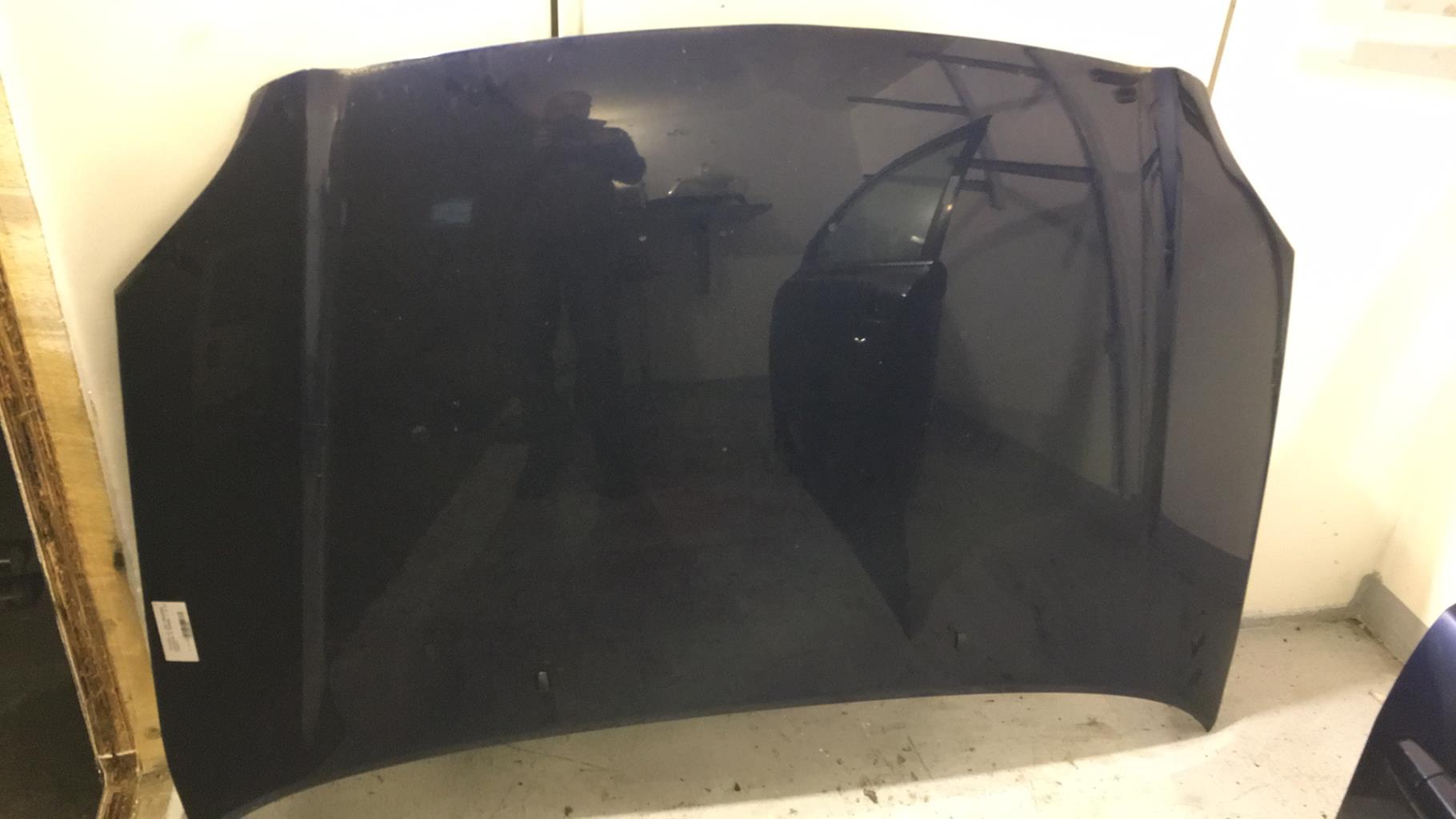 Capot TOYOTA AVENSIS 2 PHASE 1 Diesel - 1