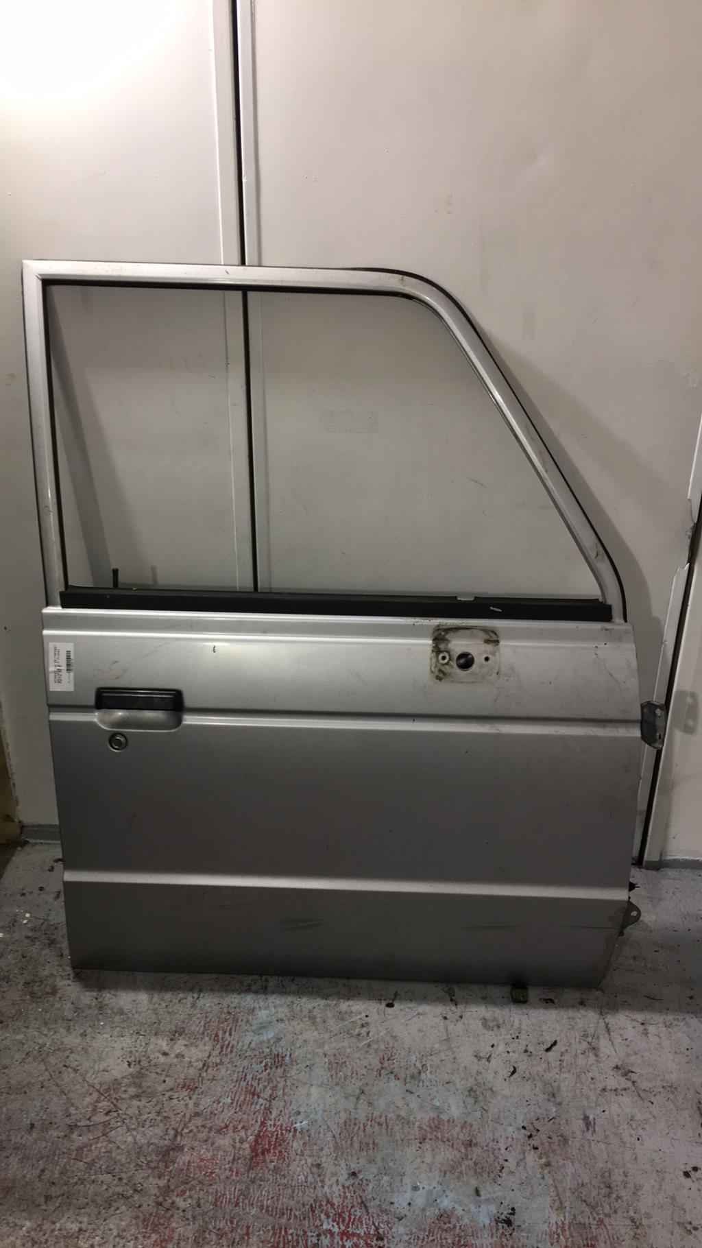 Porte avant droit HYUNDAI GALLOPER Diesel - 1