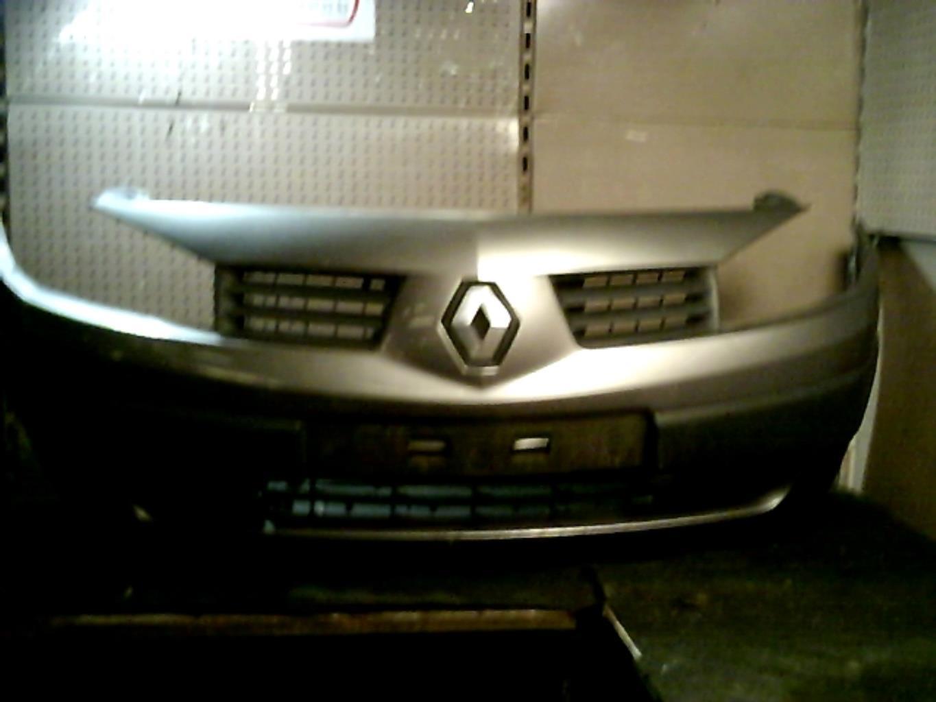 Pare choc avant RENAULT MEGANE 2  - 1