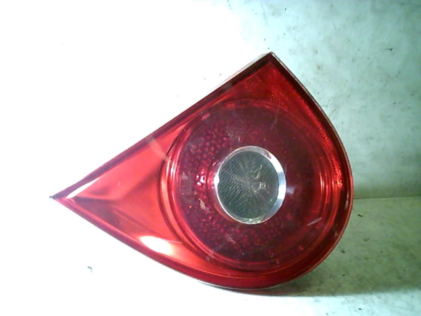 Feu arriere secondaire gauche (feux) VOLKSWAGEN GOLF 5 Diesel - 1