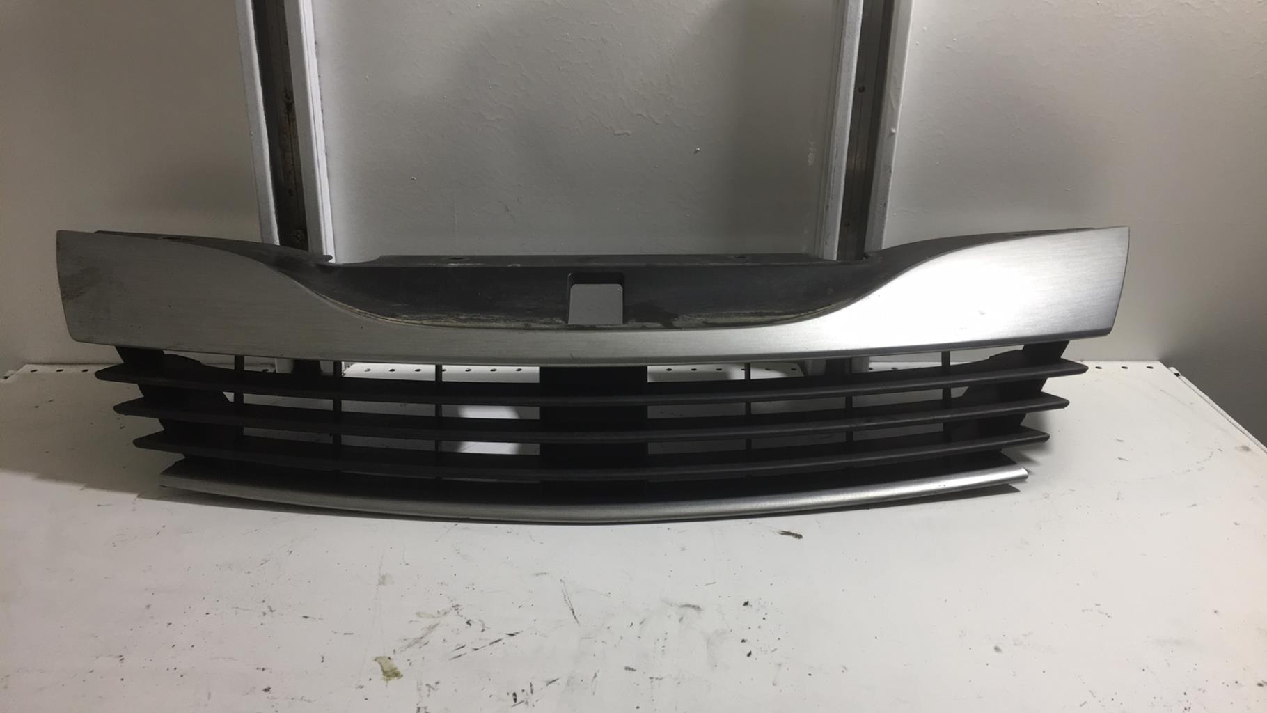 Calandre RENAULT LAGUNA 2 PHASE 2 Essence - 1