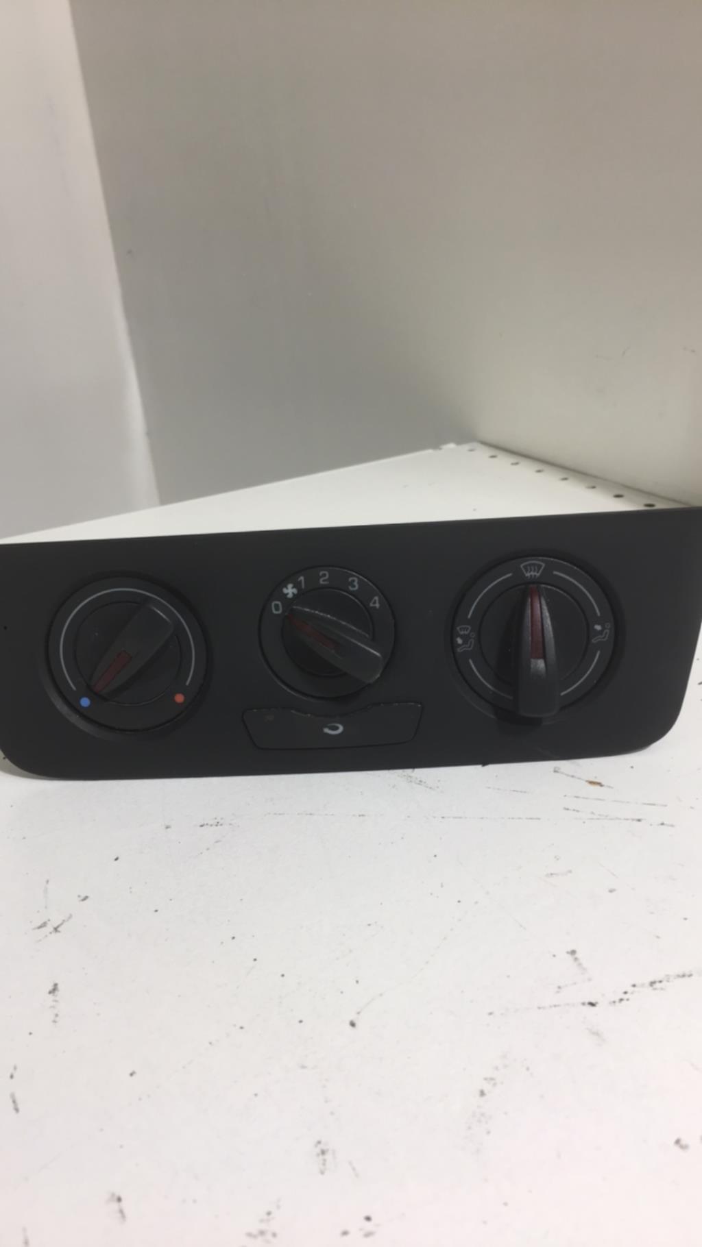 Commande chauffage SEAT IBIZA 4 PHASE 1 Diesel - 1